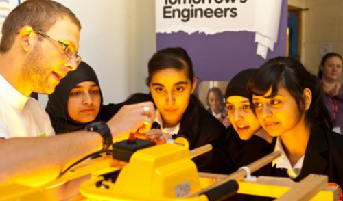 girls-in-engineering